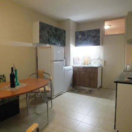 Fully Equipped Bright Close To Transport * Sofia