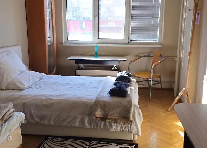 Fully Equipped Bright Close To Transport アパート ソフィア