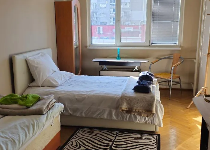 アパート Fully Equipped Bright Close To Transport *