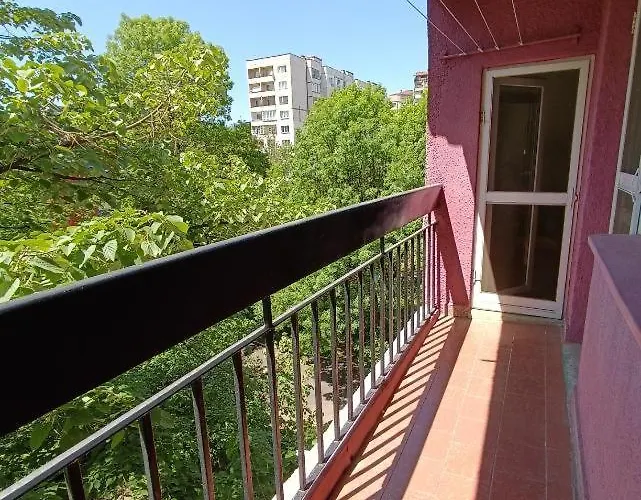 アパート Fully Equipped Bright Close To Transport ソフィア